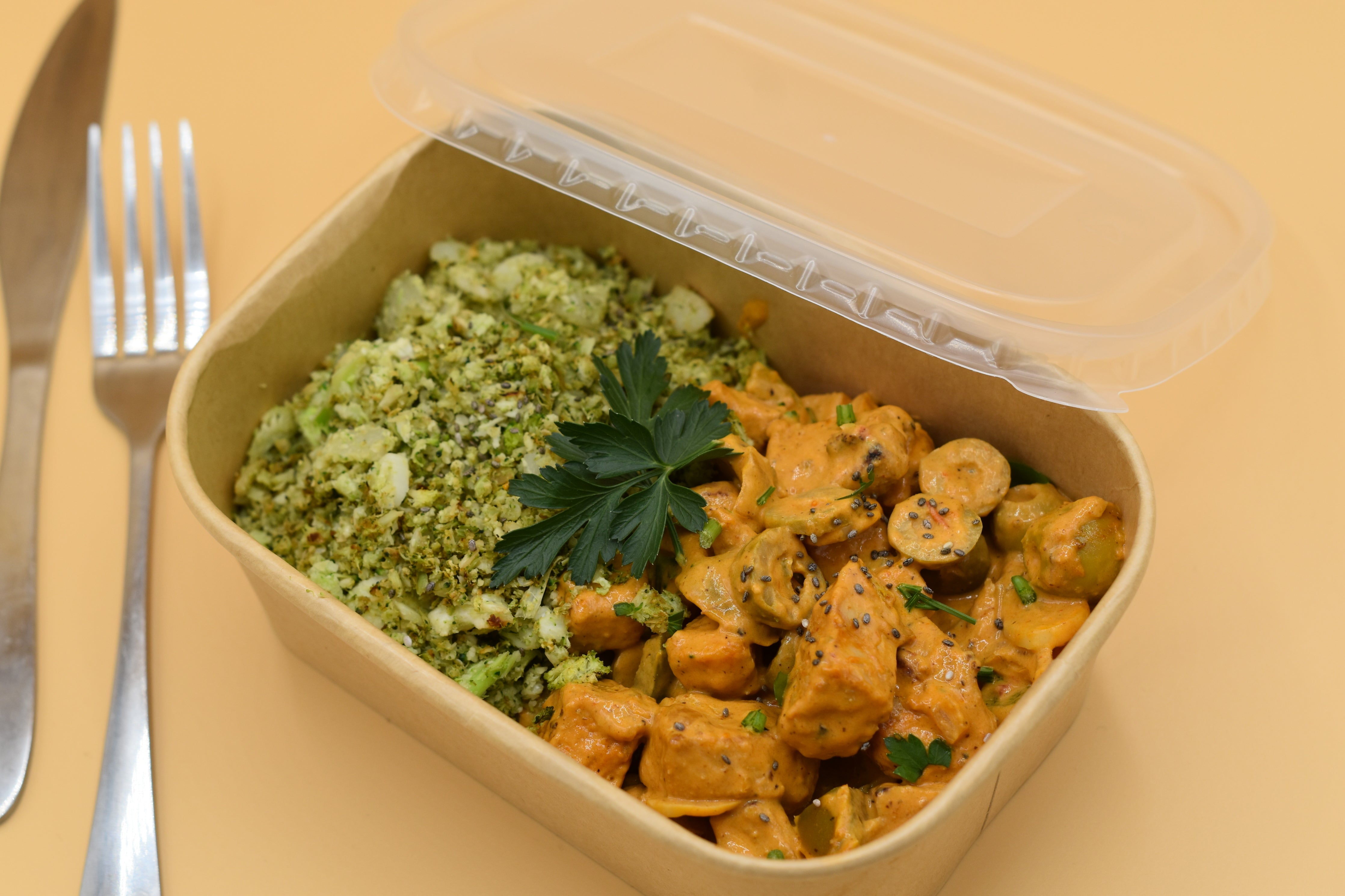 Low Carb Chicken Strogonoff