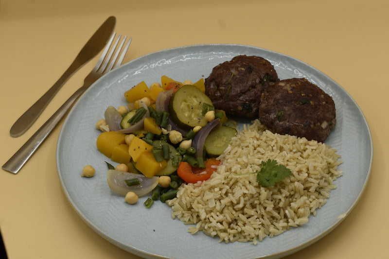 Fiber Burger with Mediterranean Veg